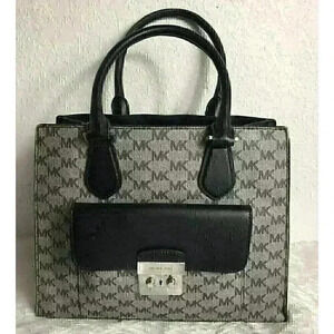 Michael Kors Bridgette Gray/Black Leather Tote Handbag Medium Size